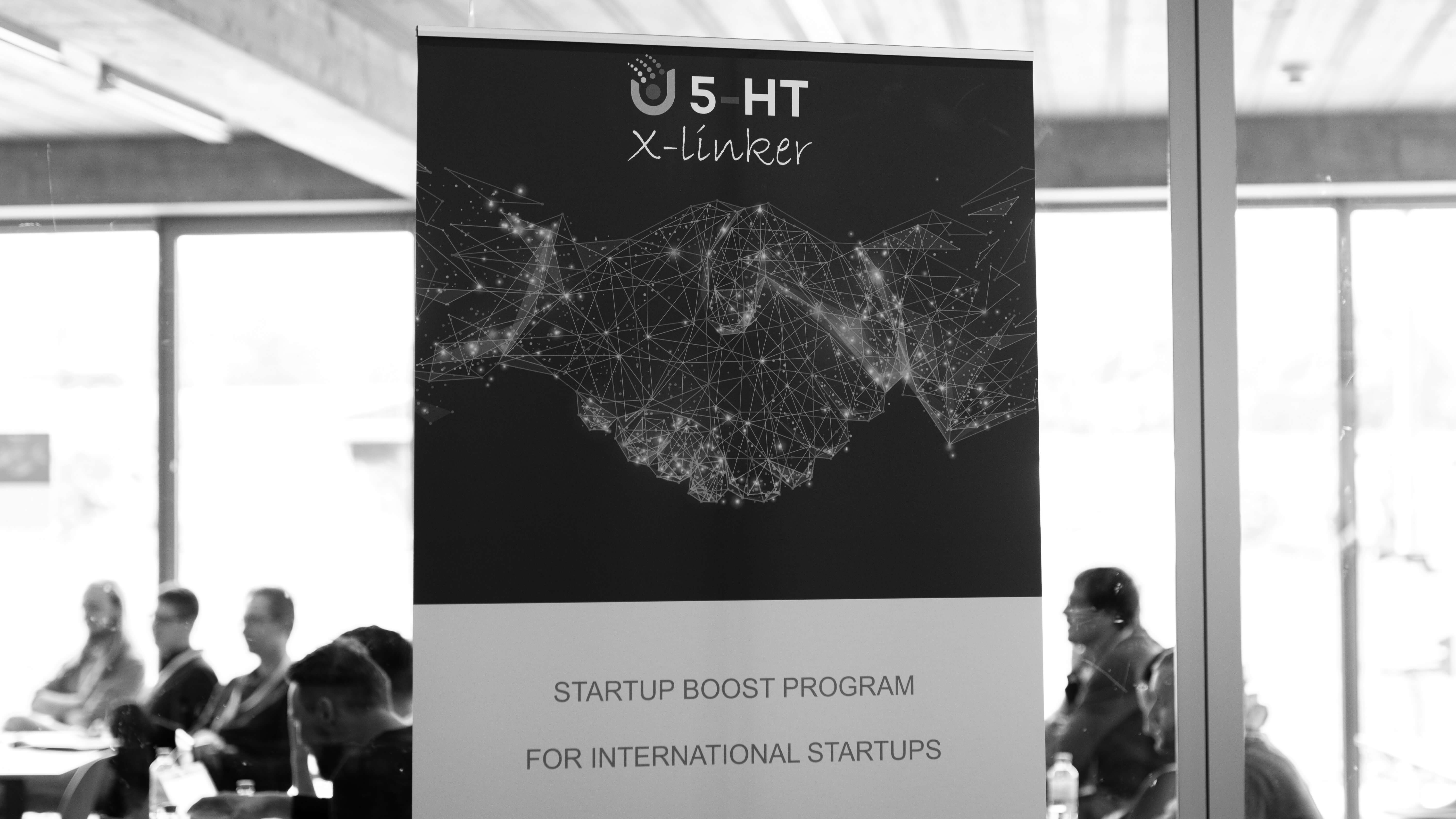 Gelungener Mix aus Startups und Branchenriesen beim ersten 5-HT X-linker